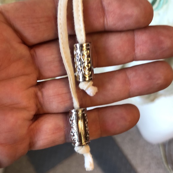 Dress Barn - cute boho style top green and white tie dye, scoop neck with tie - Picture 7 of 9